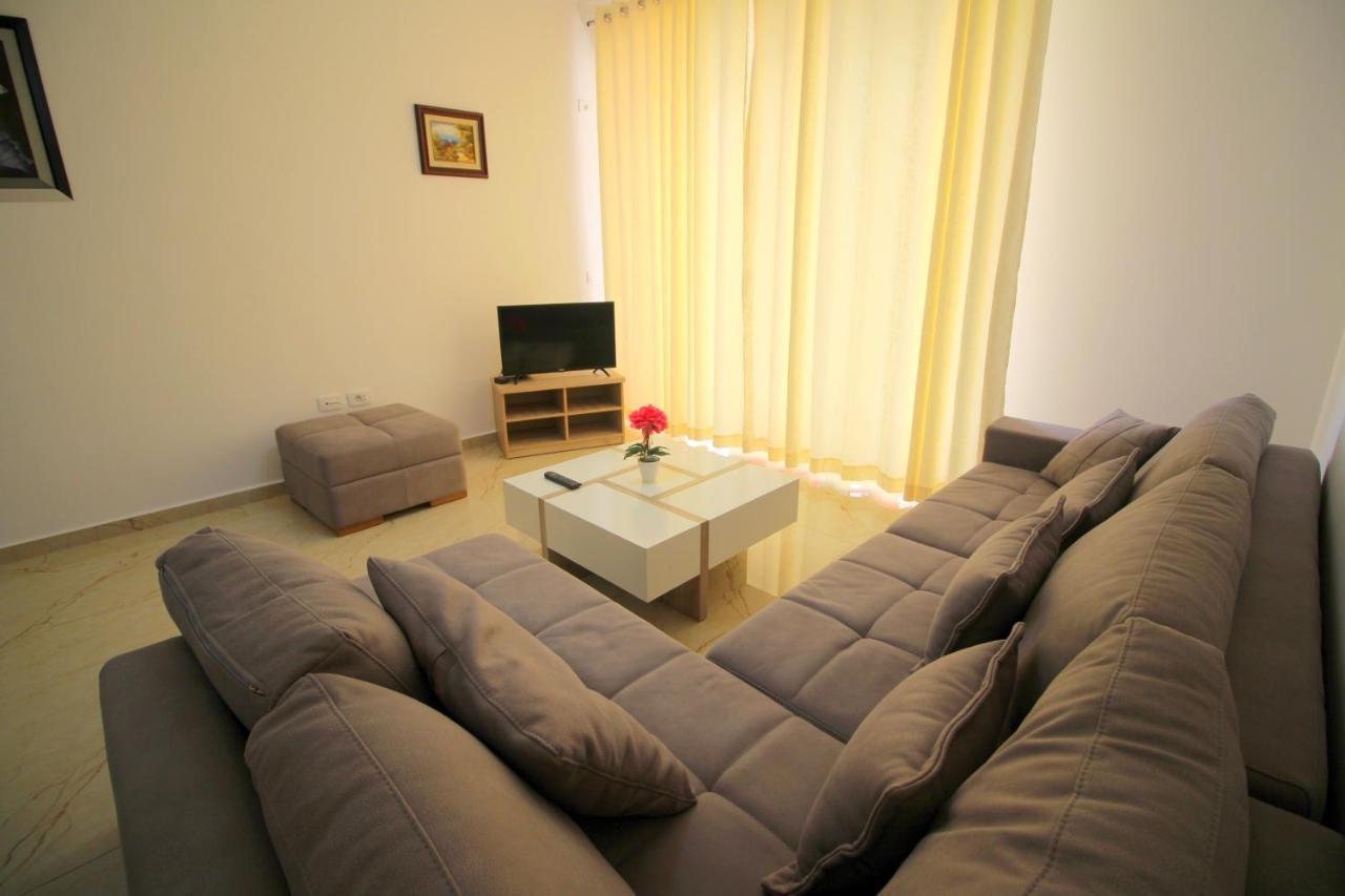 Luxury Sea View Apartaments Sarande Exterior photo