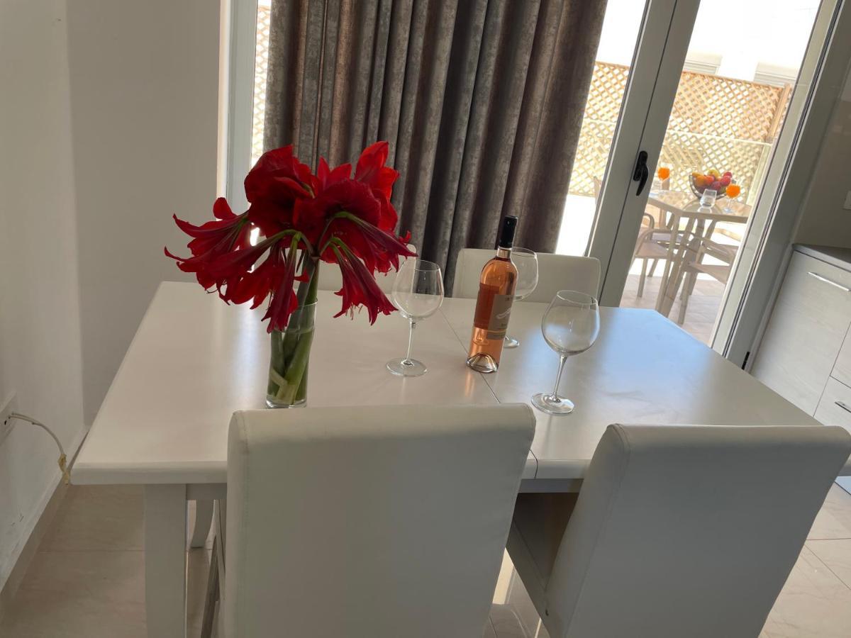 Luxury Sea View Apartaments Sarande Exterior photo