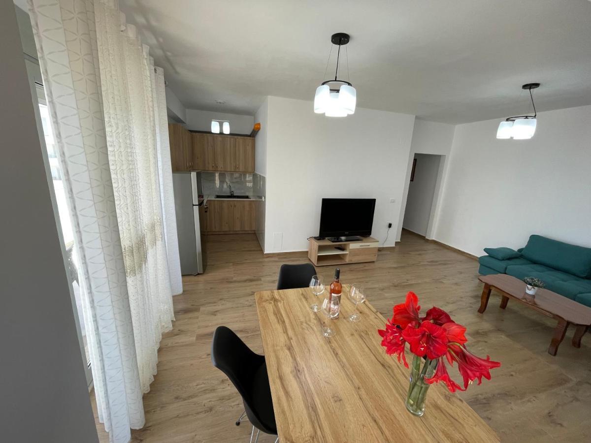Luxury Sea View Apartaments Sarande Exterior photo