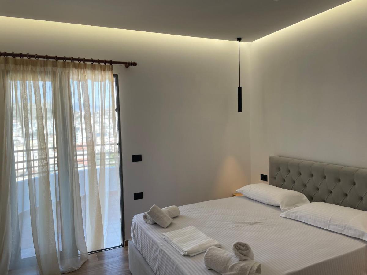 Luxury Sea View Apartaments Sarande Exterior photo