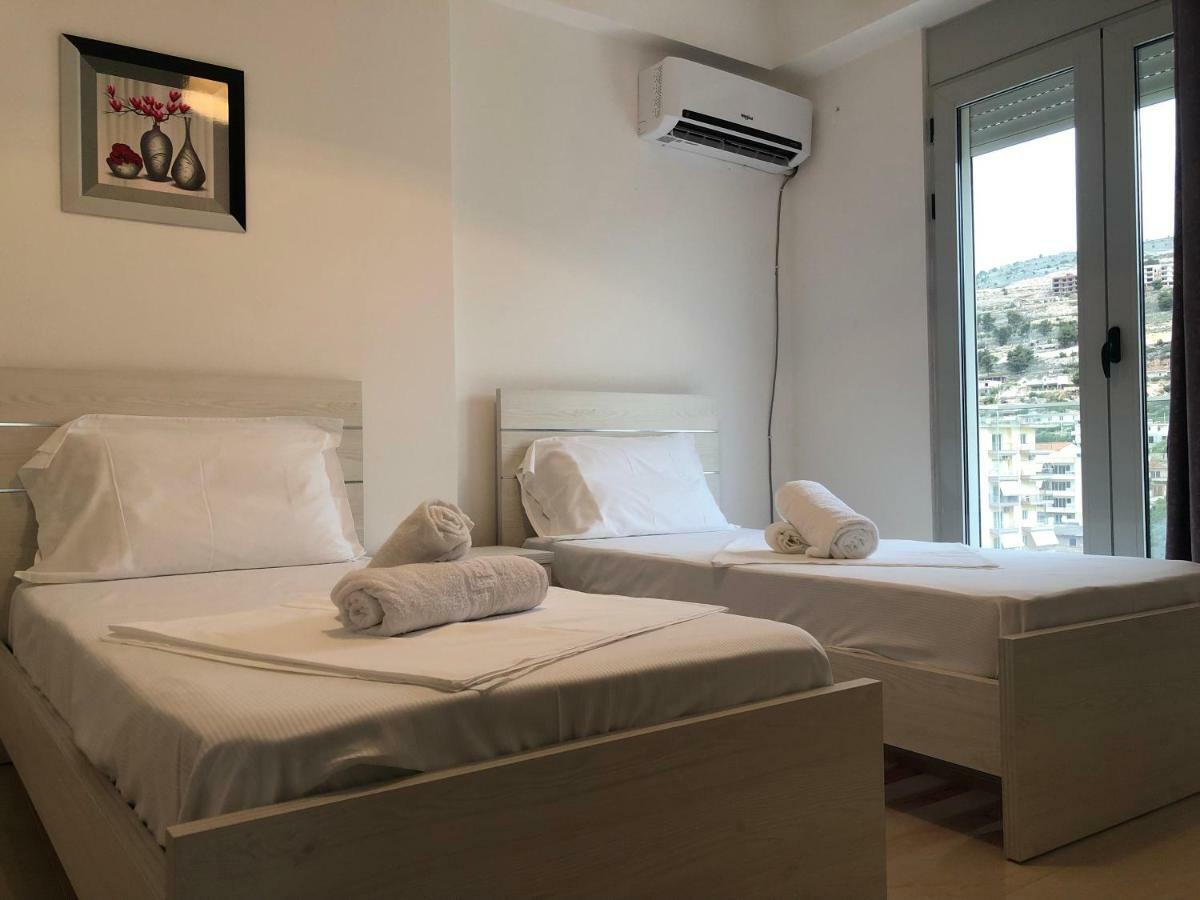 Luxury Sea View Apartaments Sarande Exterior photo