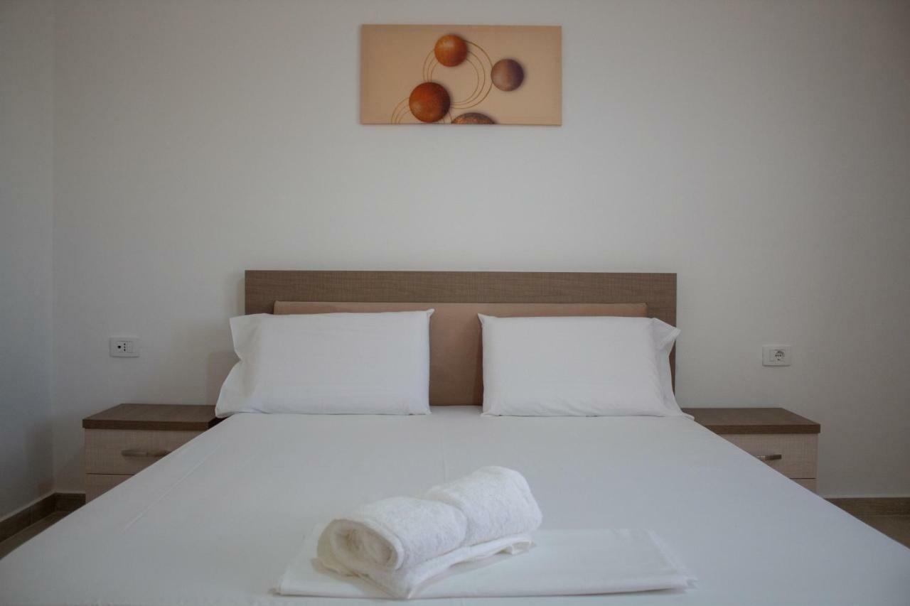 Luxury Sea View Apartaments Sarande Exterior photo